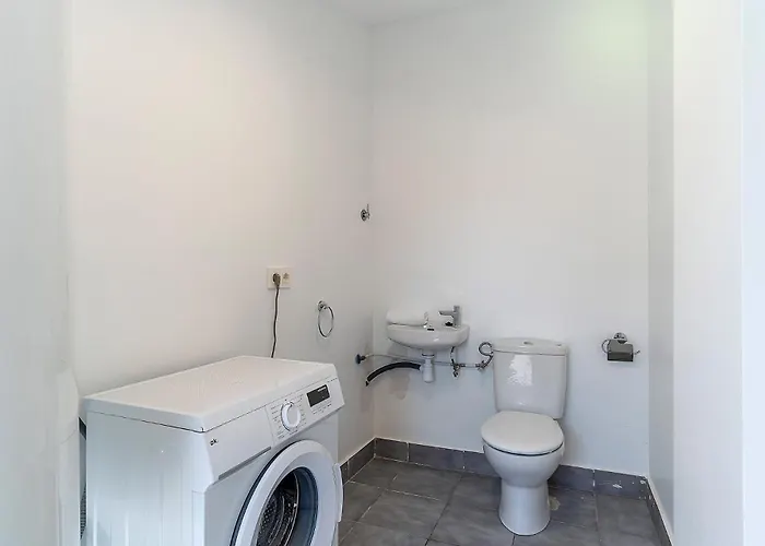 شقة 4239 - Ab Duplex Santa Coloma Iii *