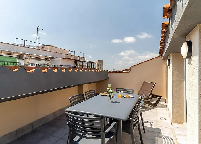 شقة 4239 - Ab Duplex Santa Coloma Iii